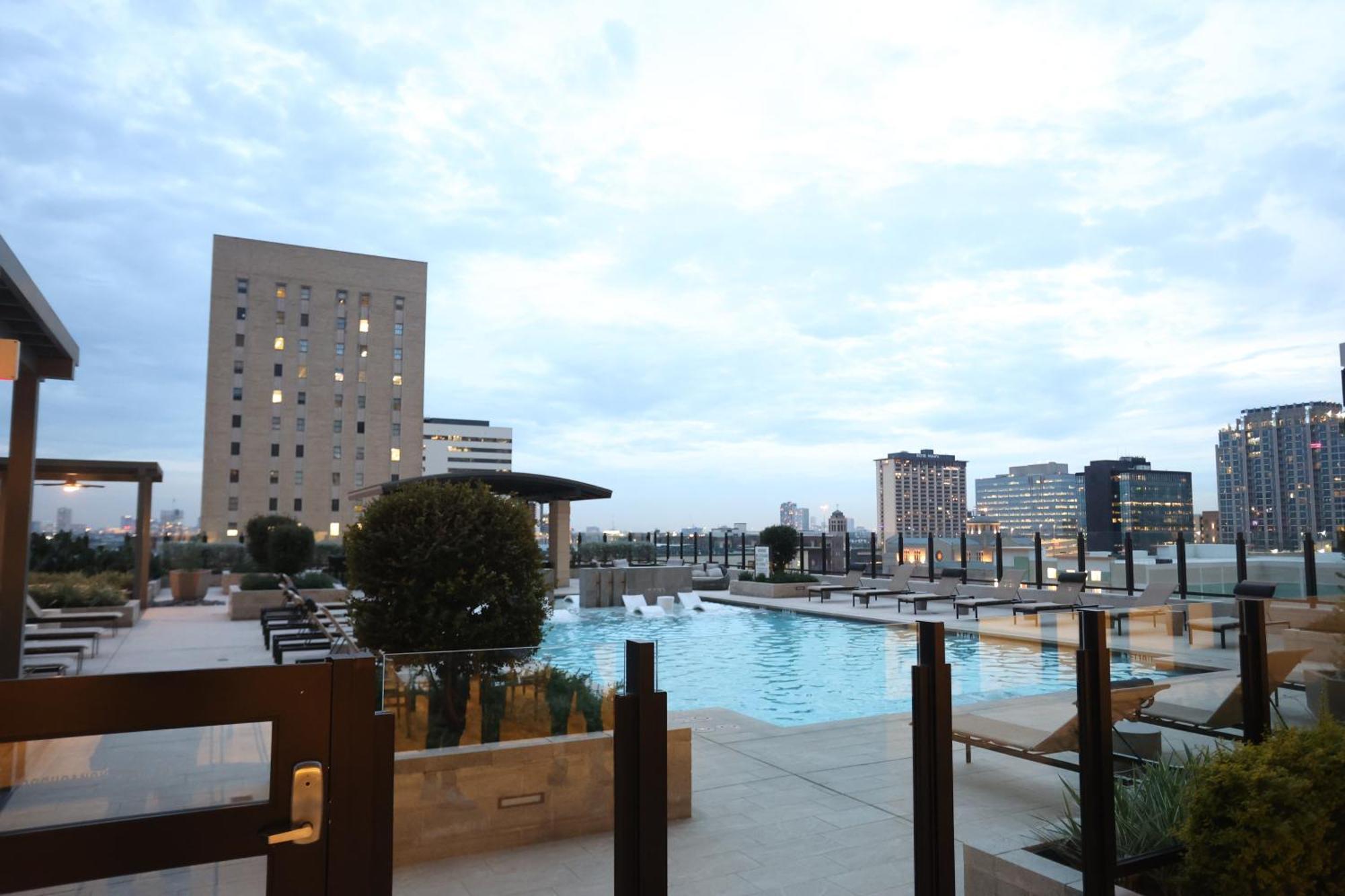 Houston'S Downtown Oasis Aparthotel Eksteriør bilde